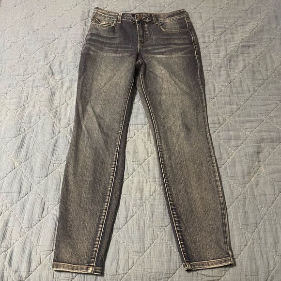 Maurices Dark Wash Skinny Jeans – Women’s Size 10 - Picture 1 of 7